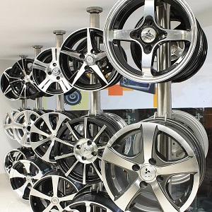 Custom Wheels and Rims in Plymouth, MA